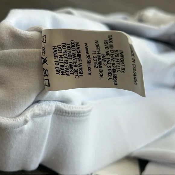 NWT 925fit Get in Line white Sports Bra size xs women’s activewear workout - Picture 7 of 9